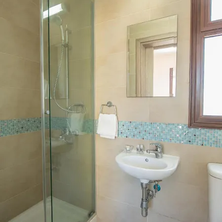 Ionion Holiday Sea View * Sotira (Famagusta)